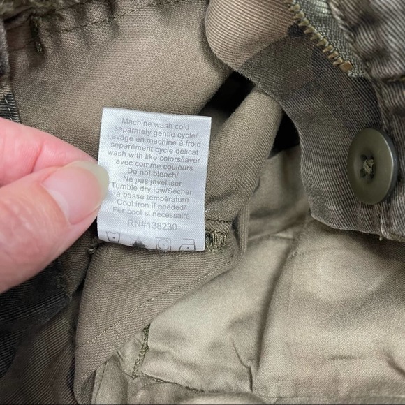 Pam & Gela Camouflage Ankle Jeans with Stripes - Picture 10 of 11